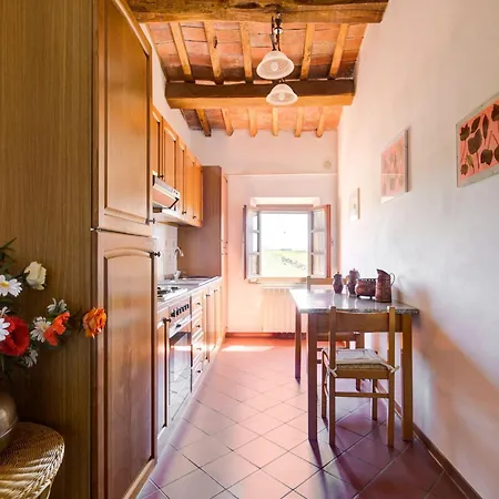 Apartment With Swimming Pool