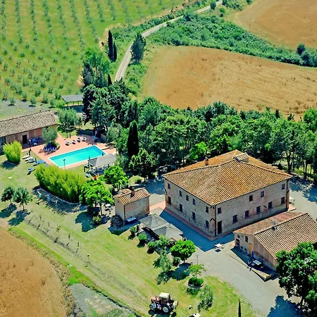 With Swimming Pool Peccioli