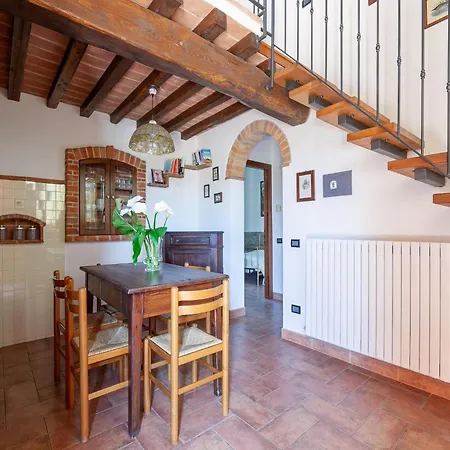 Flat With Swimming Pool Apartment